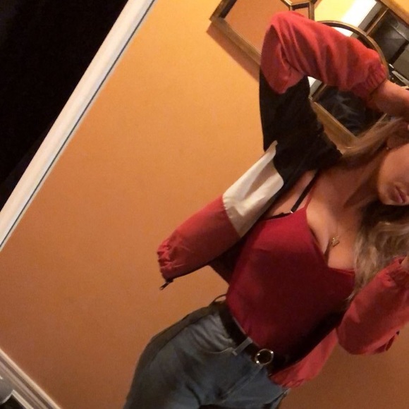 Cropped Jacket - Picture 2 of 2